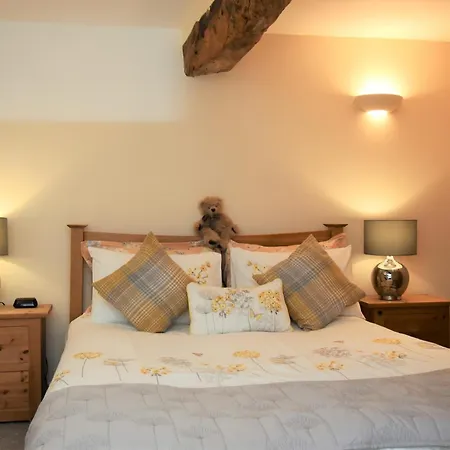 2 Bed In Penrith Oc-sz470 度假居