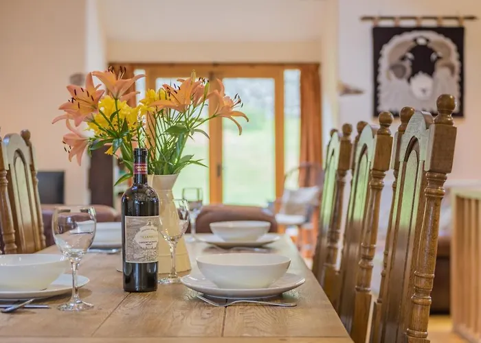 2 Bed In Penrith Oc-sz470 *