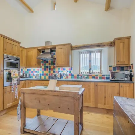 2 Bed In Sz470 בית נופש